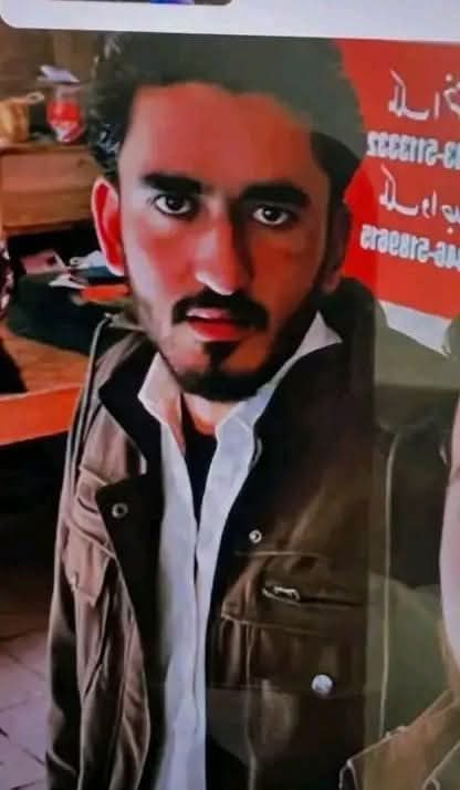 عاقب عباسی ولد ظہور عباسی، جن کا تعلق دھیرکوٹ سے ہے، کو کھنہ پل کے قریب نامعلوم افراد نے گولیاں مار کر شدید زخمی کر دیا۔ وہ اس وقت بے نظیر بھٹو اسپتال میں تشویشناک حالت میں زیرِ علاج ہیں۔ جو بھی اس کو جانتا ہو، برائے مہربانی اس کے اہلِ خانہ سے فوری رابطہ کرے۔