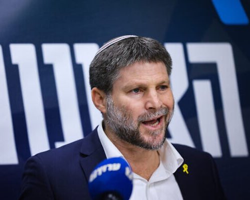 M0SC0W0's tweet image. ‼️🚨⚡️وزير المالية الإسرائيلي :
ماكرون أعطانا سبباً لفرض سيادتنا على الضفة الغربية ونشكره على ذلك