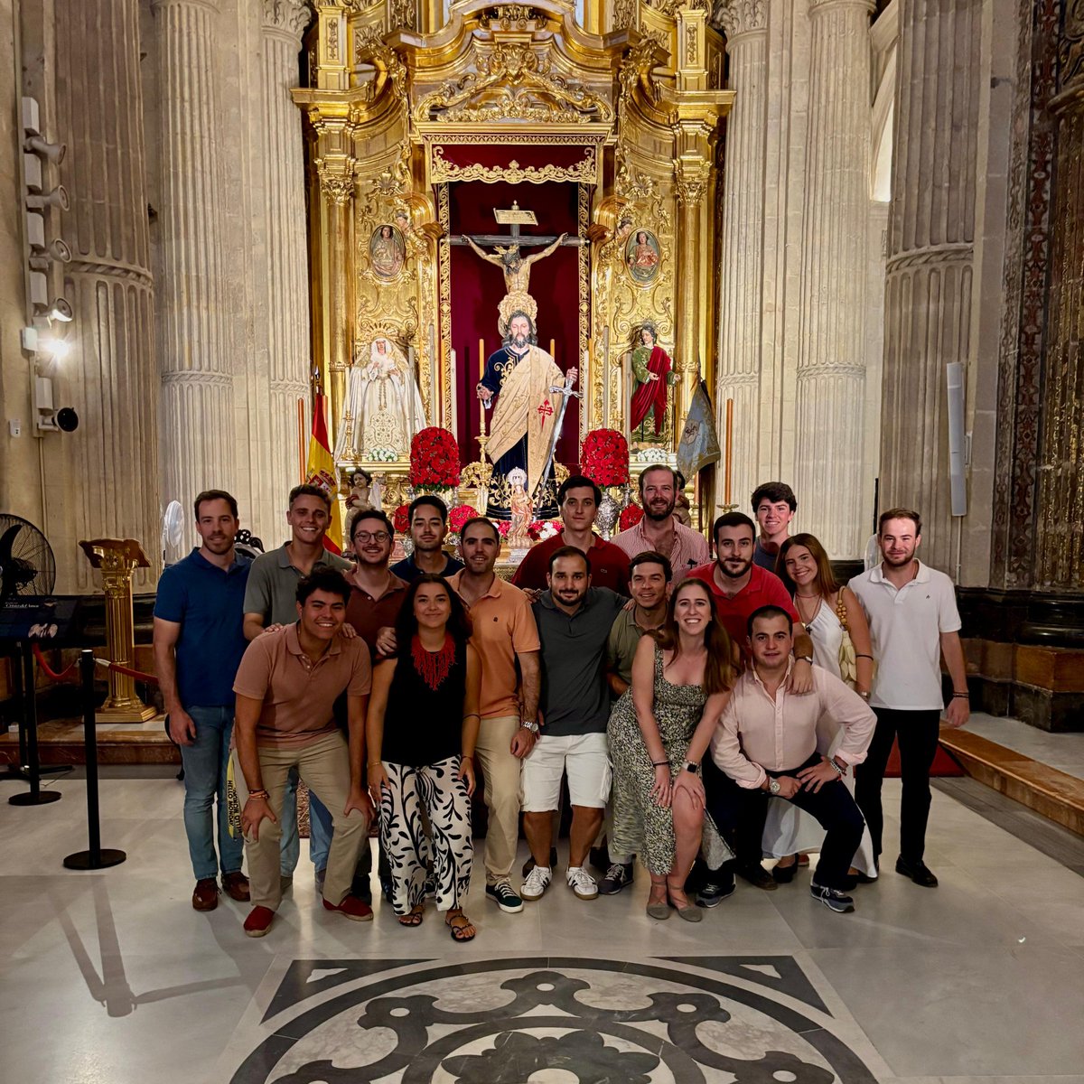Hermandad del Amor (@hdad_amor) on Twitter photo El exorno floral es obra de <a href="/JaviGrado/">Grado Floristería</a>.
hermandaddelamor.net/archivos/9694
#ADiosPorElAmor El exorno floral es obra de <a href="/JaviGrado/">Grado Floristería</a>.
hermandaddelamor.net/archivos/9694
#ADiosPorElAmor