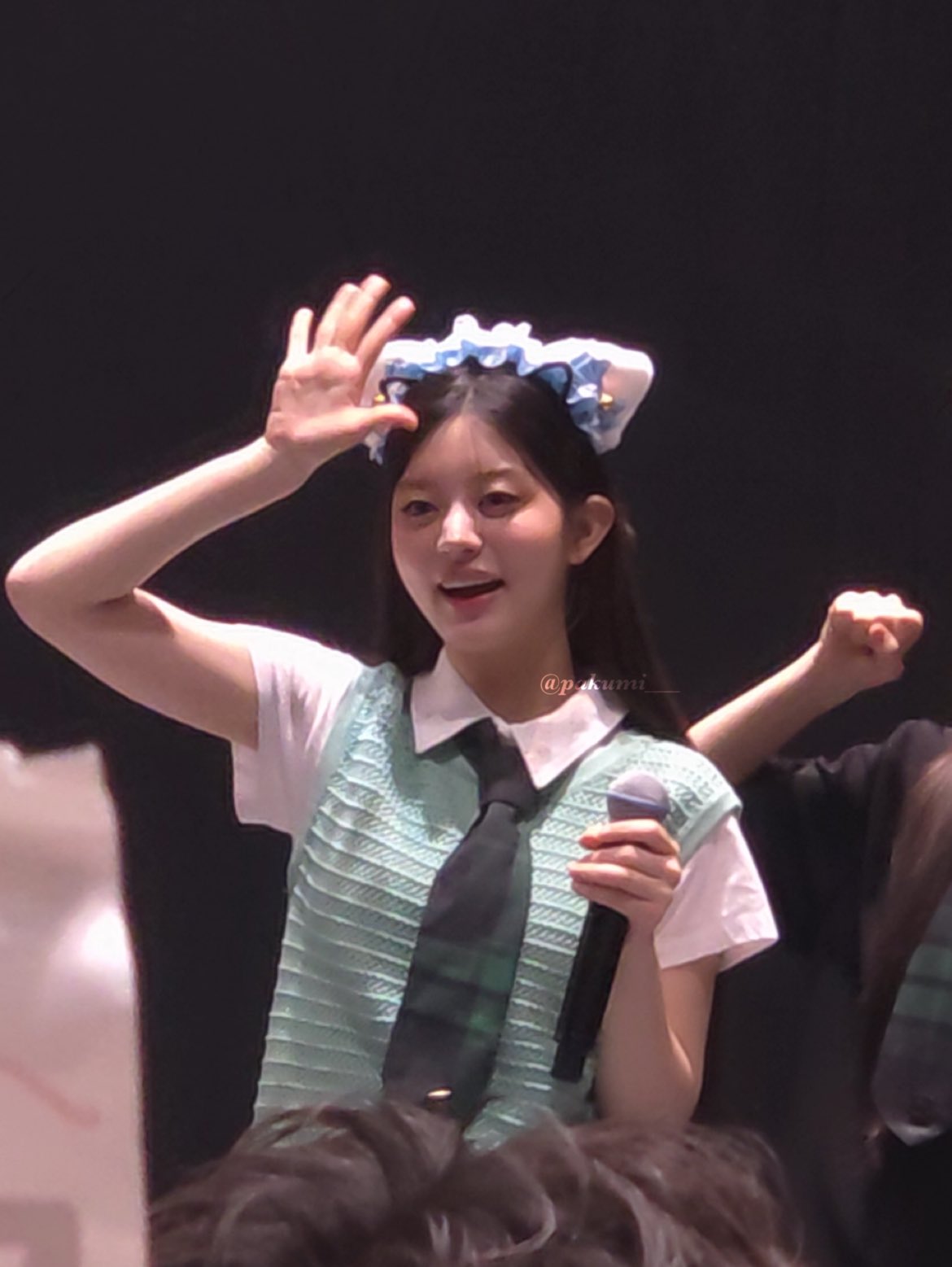 ILLIT ミンジュ MINJU あっちむいてほい　オフラインイベント　負け あやかん〖아야카〗 ໒꒱ on X: 