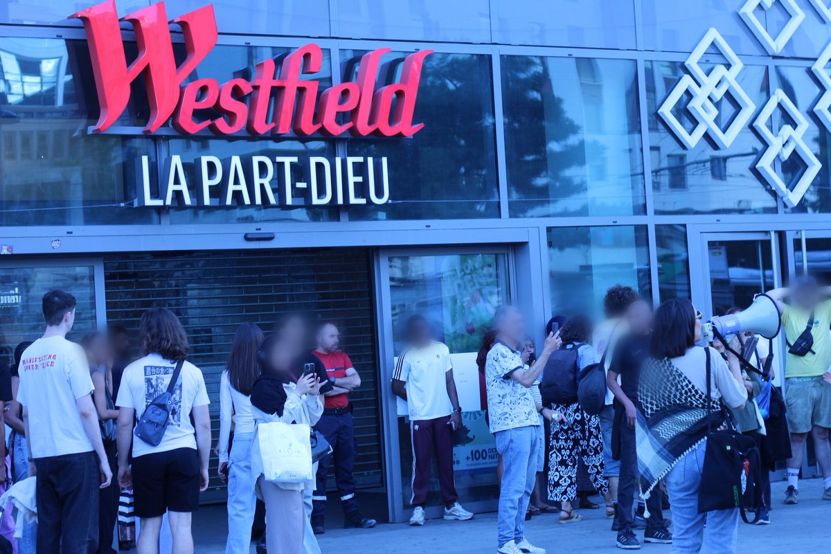 urgencepallyon's tweet image. Famine à Gaza, Lyon ne se taira pas ! Stop au blocus de Gaza !