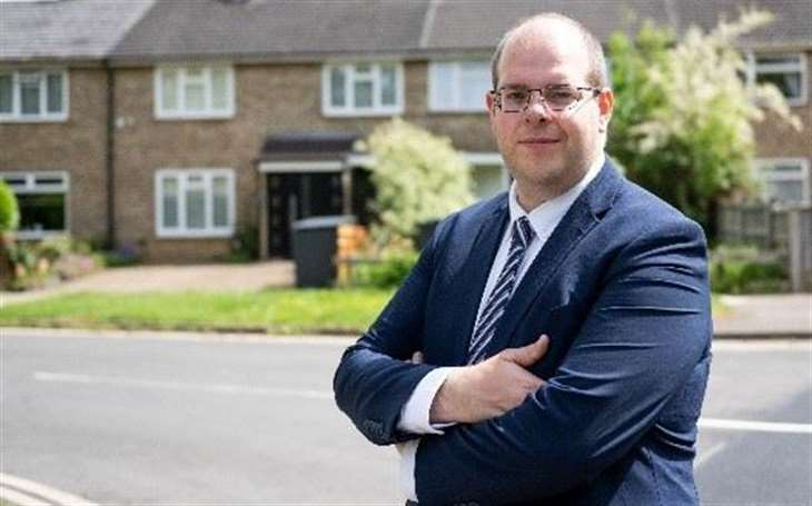 Hertfordshire police and crime commissioner <a href="/HertsPCC/">HertsCommissioner</a>  Jonathan Ash-Edwards accuses <a href="/LBC/">LBC</a>  James O’Brien of provoking antisemitism. Report by <a href="/StortfordIndie/">StortfordIndependent</a> 
…ium.bishopsstortfordindependent.co.uk/news/hertfords…