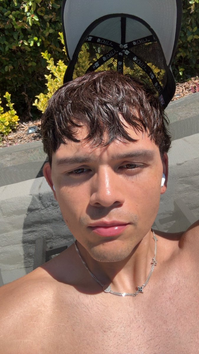 Hector (@ahedohh) on Twitter photo 