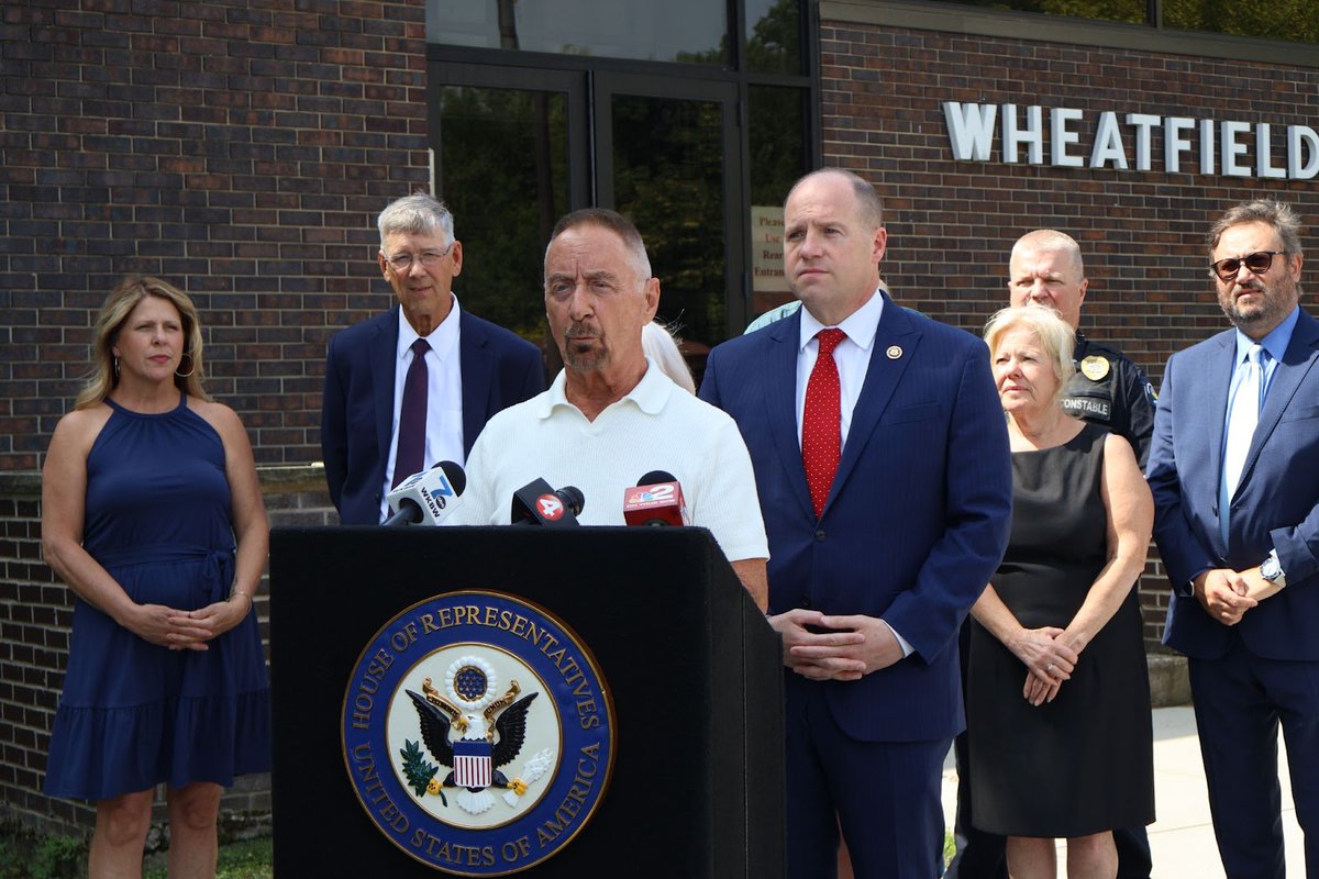 RepTimKennedy's tweet image. Today, I stood with Wheatfield Supervisor Don MacSwan, to deliver the news that we are one step closer to recognizing Wheatfield with its own unique ZIP code.
Despite being one of the fastest-growing towns in WNY, Wheatfield still doesn’t have its own ZIP code — instead, it…