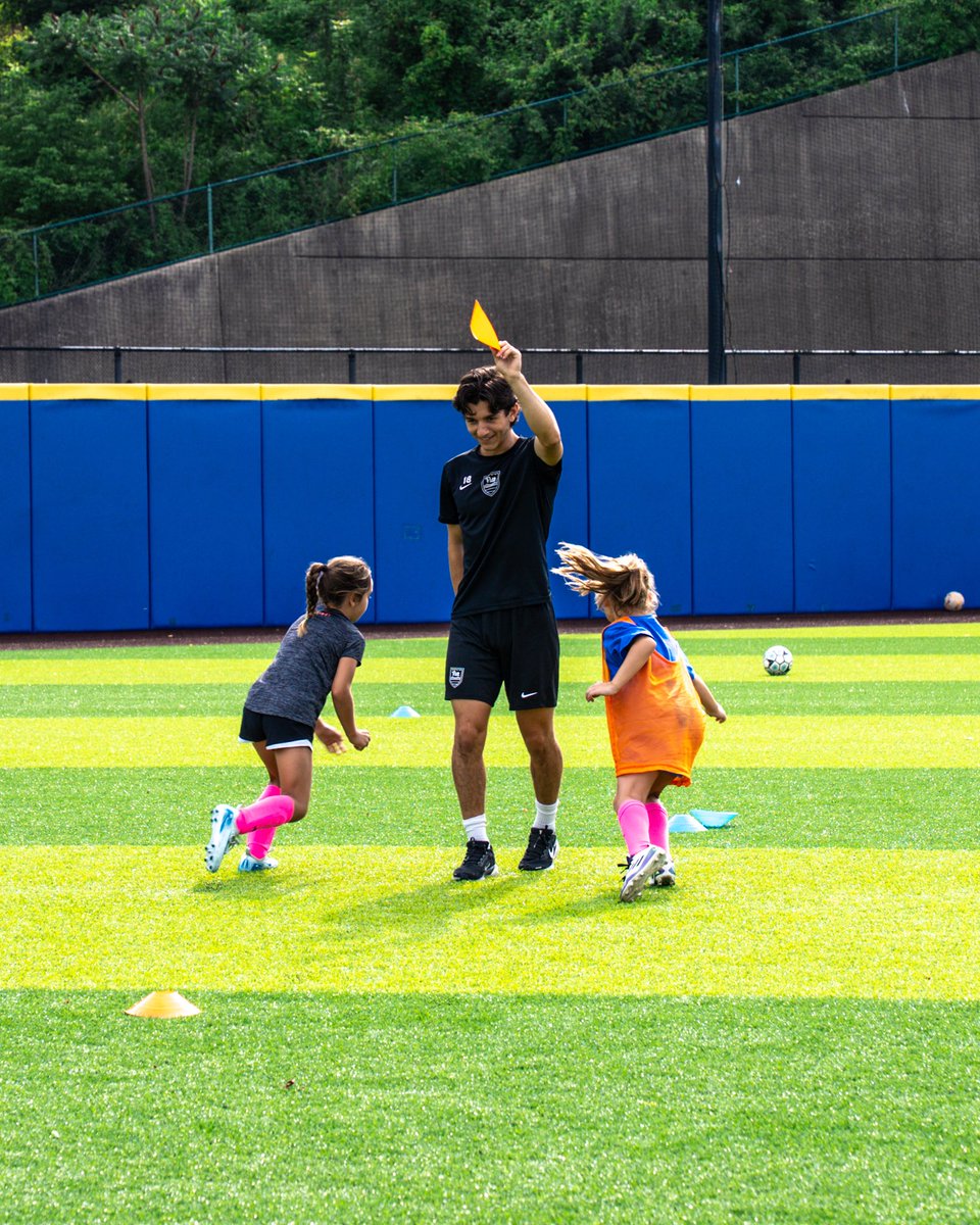 Pitt_MSOC's tweet image. Enjoying camp week 😎
