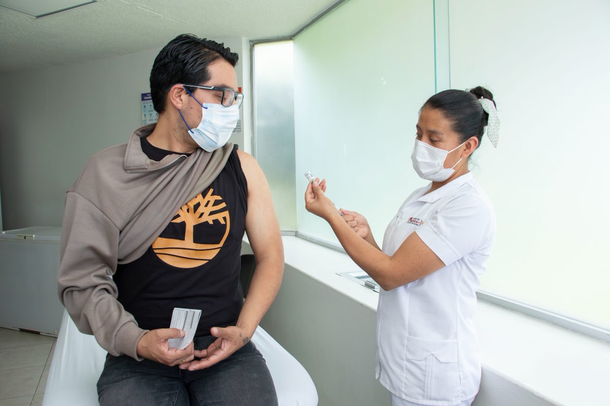 💉 ¡Protégete contra el #Sarampión! 
Acude a tu clínica de salud más cercana para proteger a niñas, niños y adultos de 2⃣0⃣ a 4⃣9⃣ años. 
📢 Tienes hasta el 1 de agosto. 

Aprovecha para completar tus esquemas de vacunación. #EquipoIssemym #ElPoderDeServir