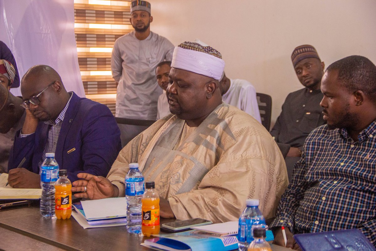 KadunaMarkets's tweet photo. We extend our esteemed gratitude to all who participated and contributed to these vital discussions. Let's continue building a prosperous future for Kaduna Markets together.
#KMDMC #TownhallMeeting #TraderSupport #ProjectDevelopers #EconomicDevelopment
@ubasanius @DrHadiza https://t.co/uw3A4PM5EM
