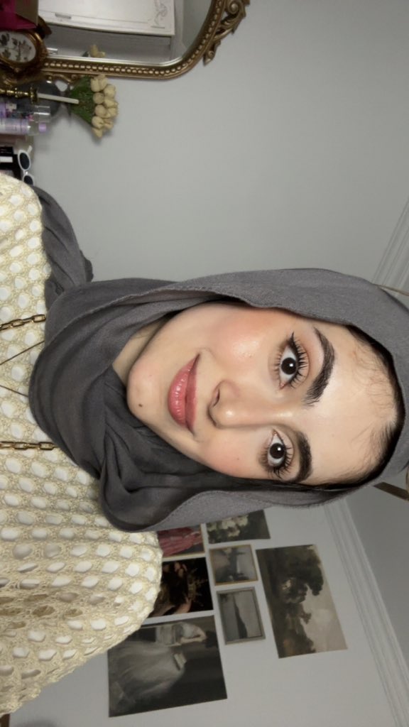 _mayarhani's tweet photo. 🩶 https://t.co/B1cV5kMv2Y