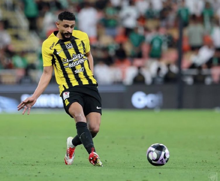 mountt7_'s tweet image. مدري وش شايفين بعض الاتحاديين فيه !