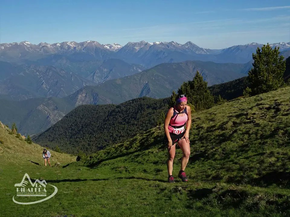 <a href="/FEEC_cat/">FEEC</a> <a href="/transicioeco/">Transició Ecològica</a> <a href="/skyracepicorri/">Skyrace Pic de l'Orri</a> <a href="/laribalera/">La Ribalera</a> 4/4
Les curses de muntanya poden ser motors de sostenibilitat si s’organitzen amb responsabilitat i amor per l’entorn.
Gràcies a totes les entitats que ho fan possible! 💚
#SegellVerd #EsportResponsable #CursesdeMuntanya #MuntanyaViva