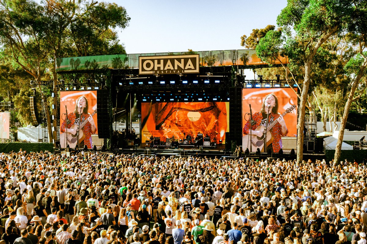 TheOhanaFest's tweet image. Reliving some of 2024's best moments ✨ Who’s ready for good vibes and your favorite artists at Doheny this fall?
📸 Pooneh Ghana, Michael Kravetsky