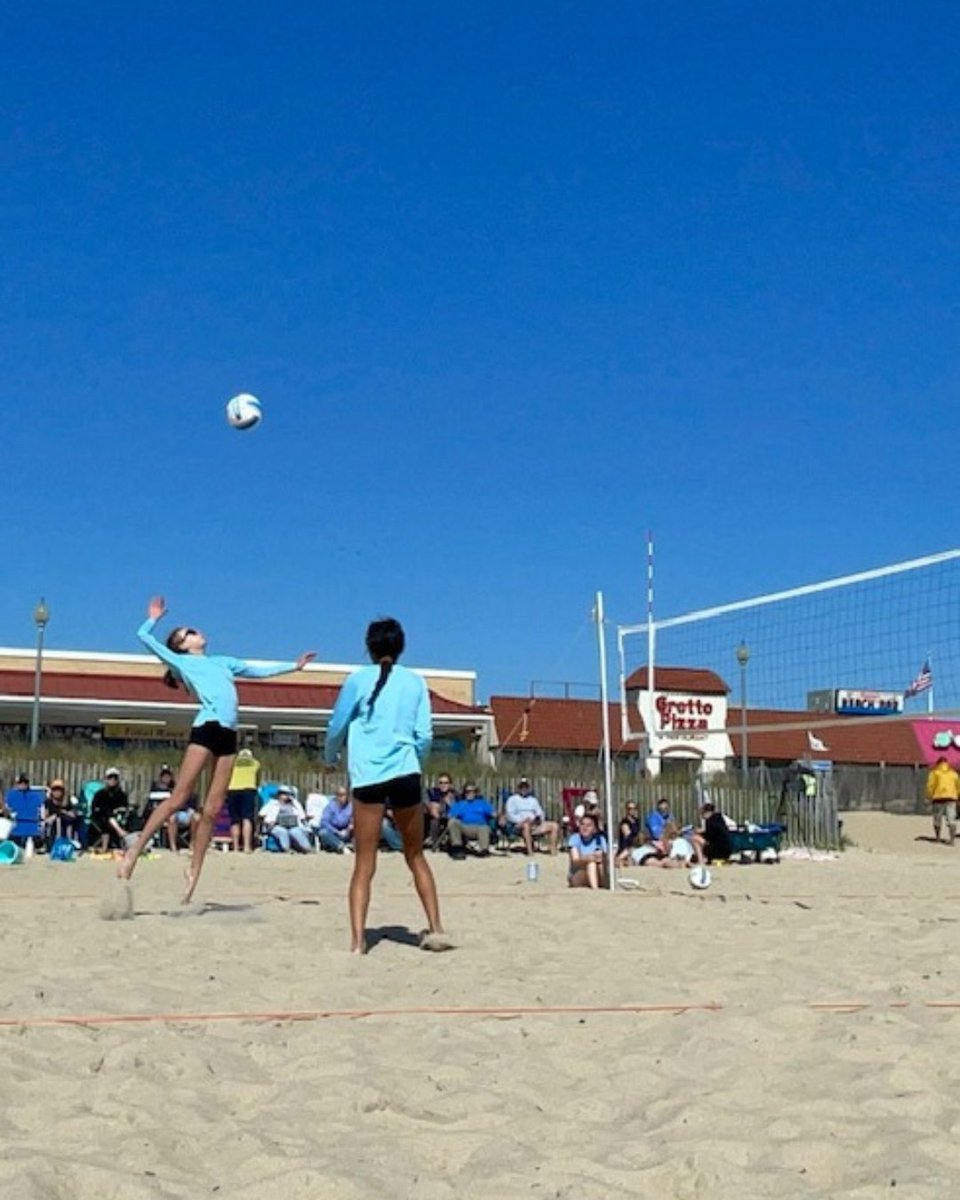 Nemours's tweet image. Rayne was heartbroken to miss of summer of volleyball after a fracturing her tibia. But thanks to Nemours and the support of Ashley Tucker, PA-C, she came back stronger! Today, she's fully healed and even playing on an advanced team! Read her story: bit.ly/3HwIl1r