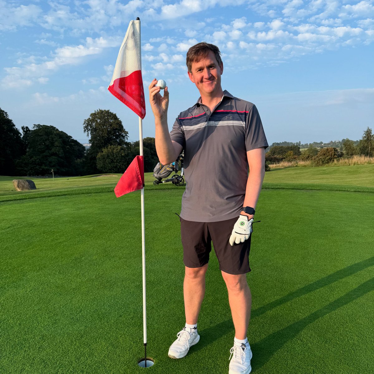 Humphrey Jones 🔬🧬🥼🧪 (@humphreyjones) on Twitter photo My first “hole in one” today … on the 14th hole at <a href="/KilmashogueGC/">KilmashogueGC</a>. Sadly, it wasn’t enough to win my singles matchplay but a nice memory all the same. My first “hole in one” today … on the 14th hole at <a href="/KilmashogueGC/">KilmashogueGC</a>. Sadly, it wasn’t enough to win my singles matchplay but a nice memory all the same.