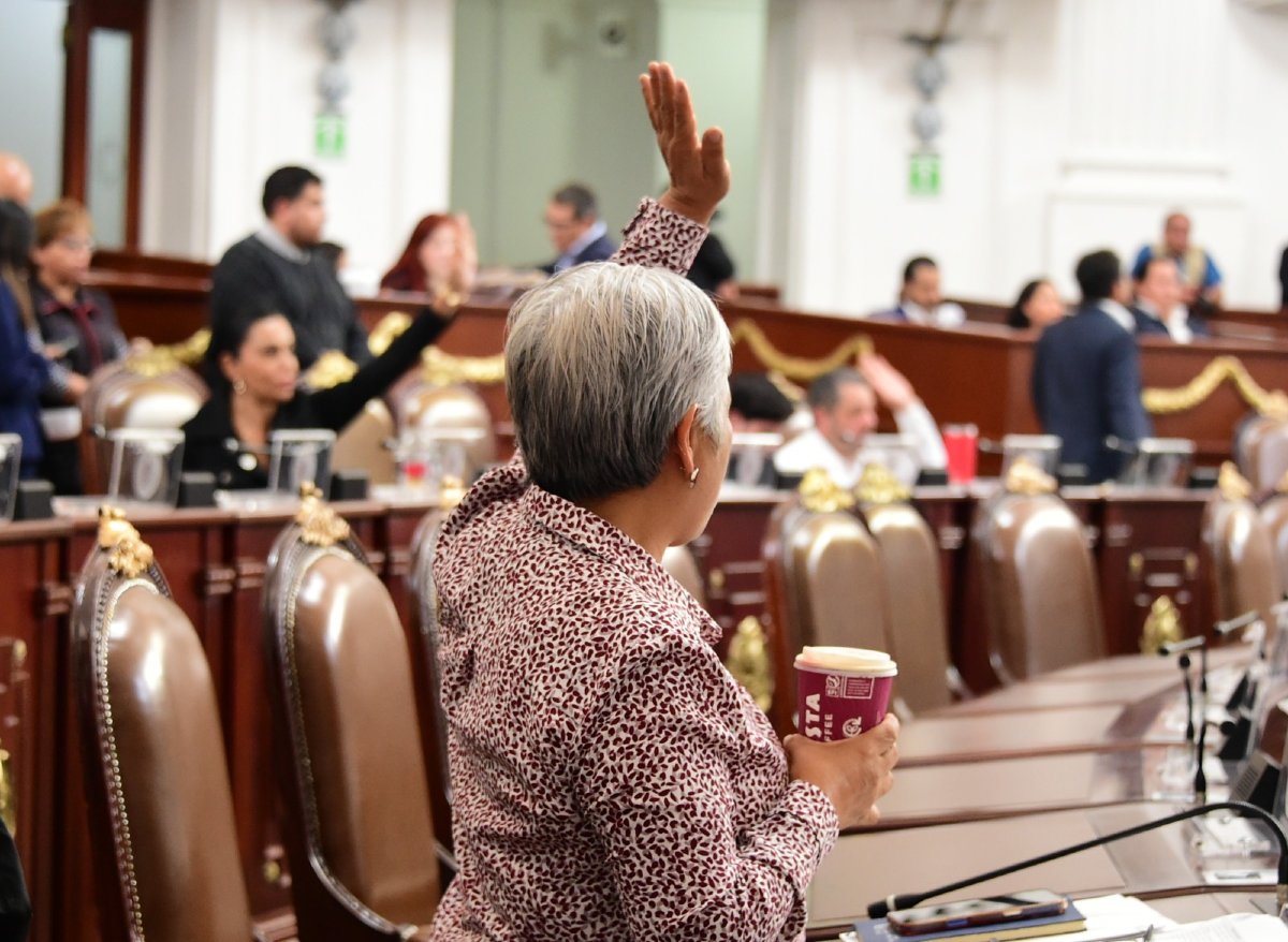 🏛️🪧Solicitan revisar placas en espacios públicos de la alcaldía Benito Juárez.

🔗Más detalles aquí👇🏽
f.mtr.cool/lnqwkahxyq