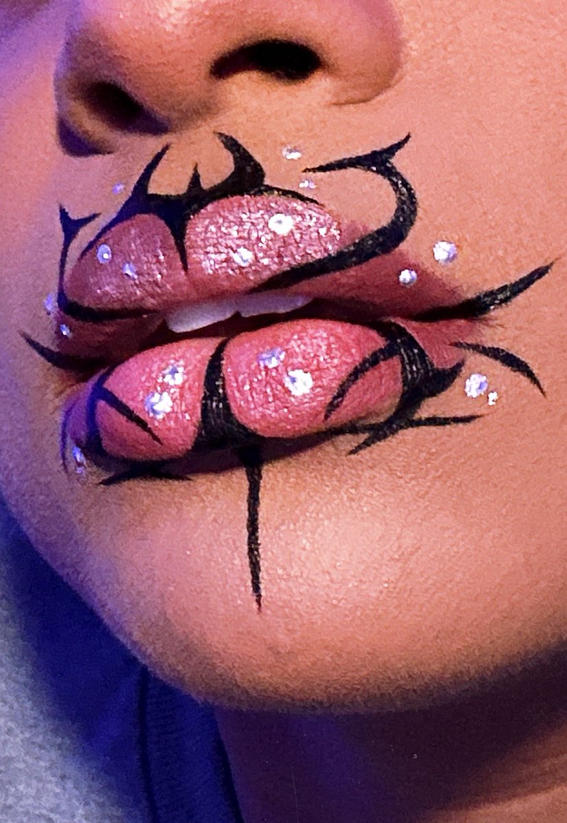 Belly830988's tweet image. &quot;Feeling a bit of a bug vibe, don&apos;t you think? 🐞 #CuriousDesign #SpotTheInsect https://t.co/QpYai7tT5G&quot;