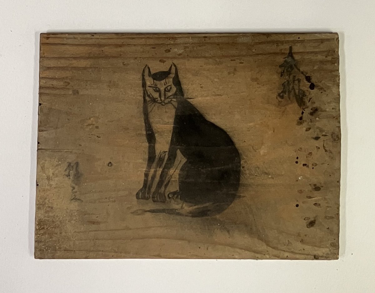 nekotaro1601's tweet image. これも福島市飯野町の猫神社の絵馬。初めて見る猫の姿。右上に「奉納」、左下に「願主」とあるが、名前は書かれていない。