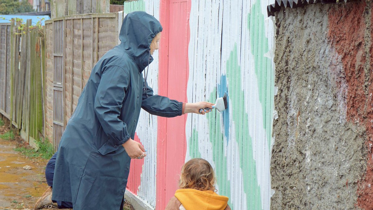 🎨 Painting this summer? Save money and the planet! 💸🌍

Buy reclaimed paint via the Community RePaint scheme in north London.

Cheaper than new &amp; eco-friendly! ♻️

👉 nlwa.gov.uk/article/paint-…