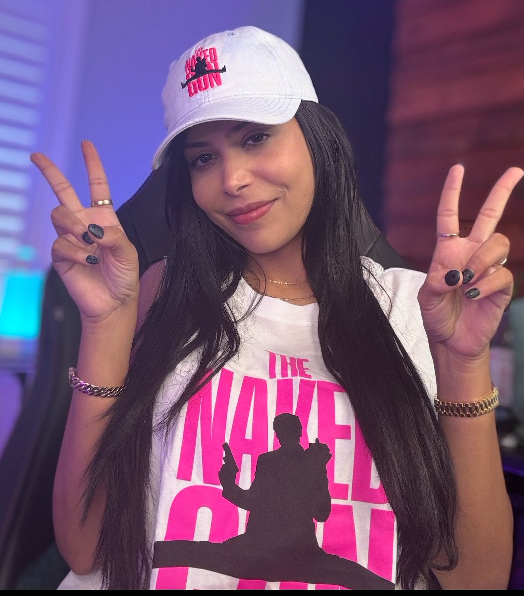 i’m partnering with Paramount Pictures for the “Win While Naked” Challenge. Come through at 5pm EST to watch me play Fortnite… with a completely naked loadout, in honor of The Naked Gun hitting Theaters August 1st 🍿
Tune in for a surprise! 😏

twitch.tv/chica
#NakedGun