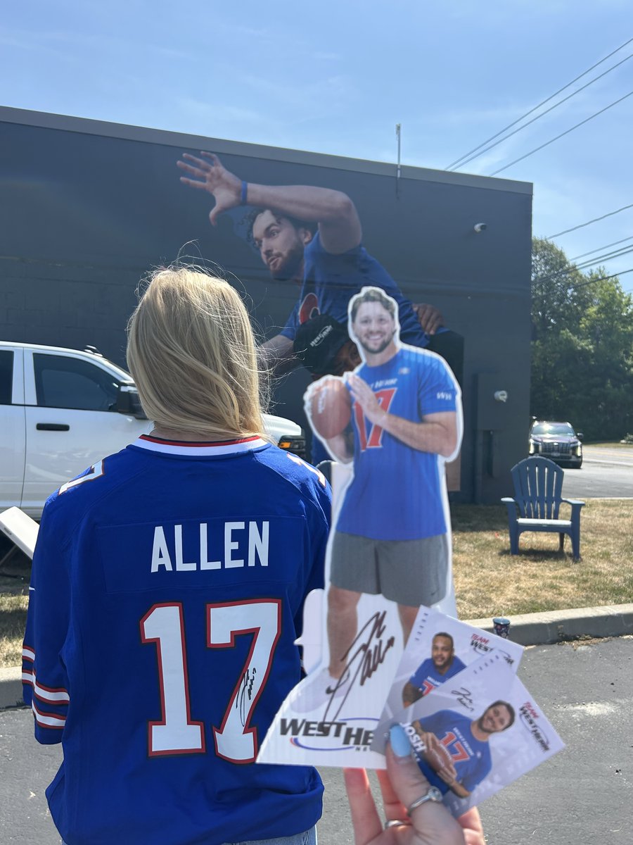 WestHerr's tweet image. With football season right around the corner, we're giving ONE lucky winner a signed @joshallenqb signed jersey, a signed Josh Allen mini cutout, and a pack of #TeamWestHerr trading cards! 🔥🏈
To enter to win just RT this post and make sure you’re following us! We will announce…