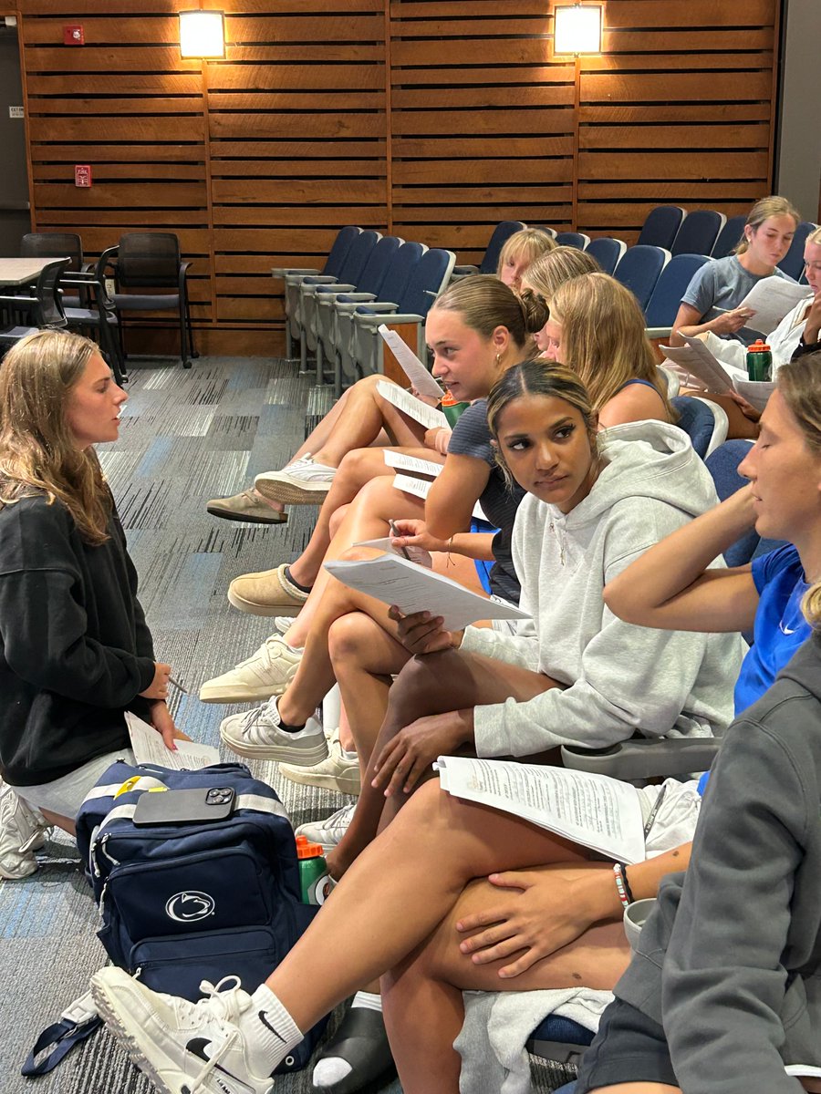 InstituteSSJ's tweet image. Our Huddle Up facilitators recently led training on the power of language and preventing harassment with @GoPSUsports. Creating a culture of respect and dignity starts with education, and we’re honored to be part of that journey.
