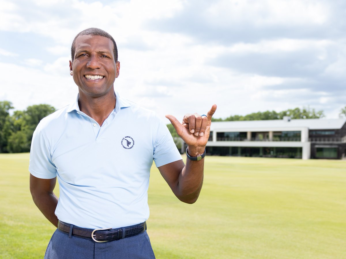 UTArlington's tweet image. From UTA architecture student to @USGA President and CEO of The @BeckGroup, Fred Perpall’s legacy comes full circle with the U.S. Junior Amateur golf tournament in town this week.
To read more, go to bit.ly/471BlUT.