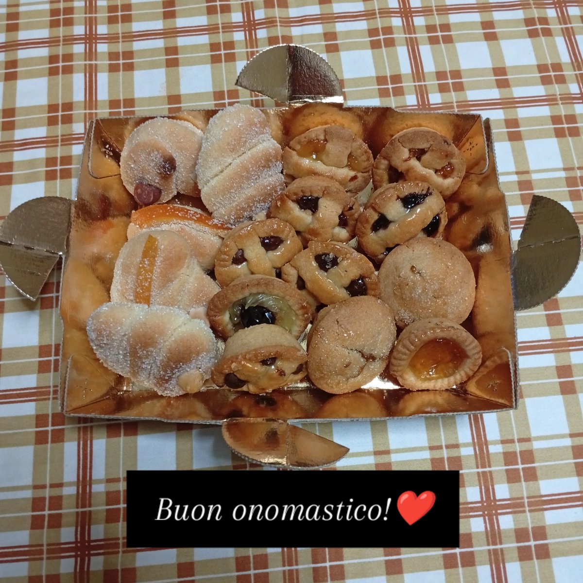 fabiomasi_3's tweet image. Tantissimi auguri Mamma!😘💪