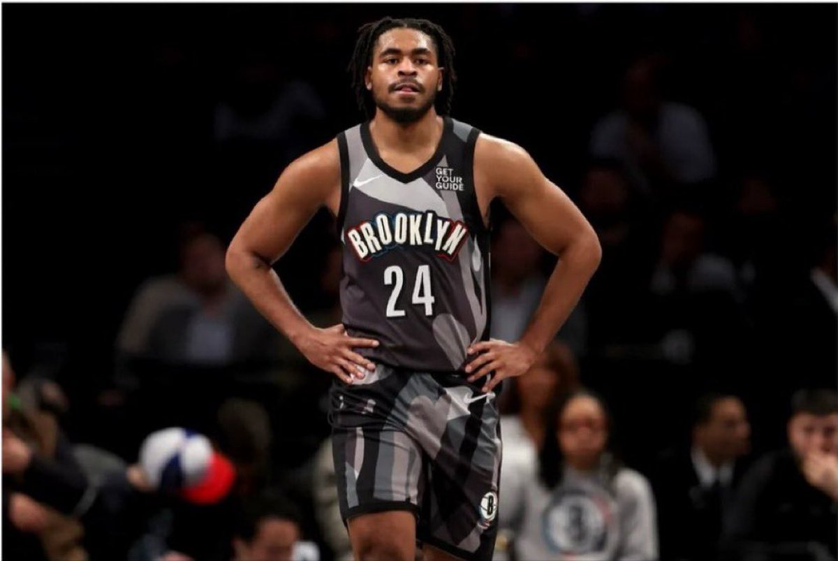 Fullcourtpass's tweet image. The Nets have only offered Cam Thomas a 2-year deal (with a team option) worth $14.1 million per year, per @JakeLFischer 

😳 😳 😳