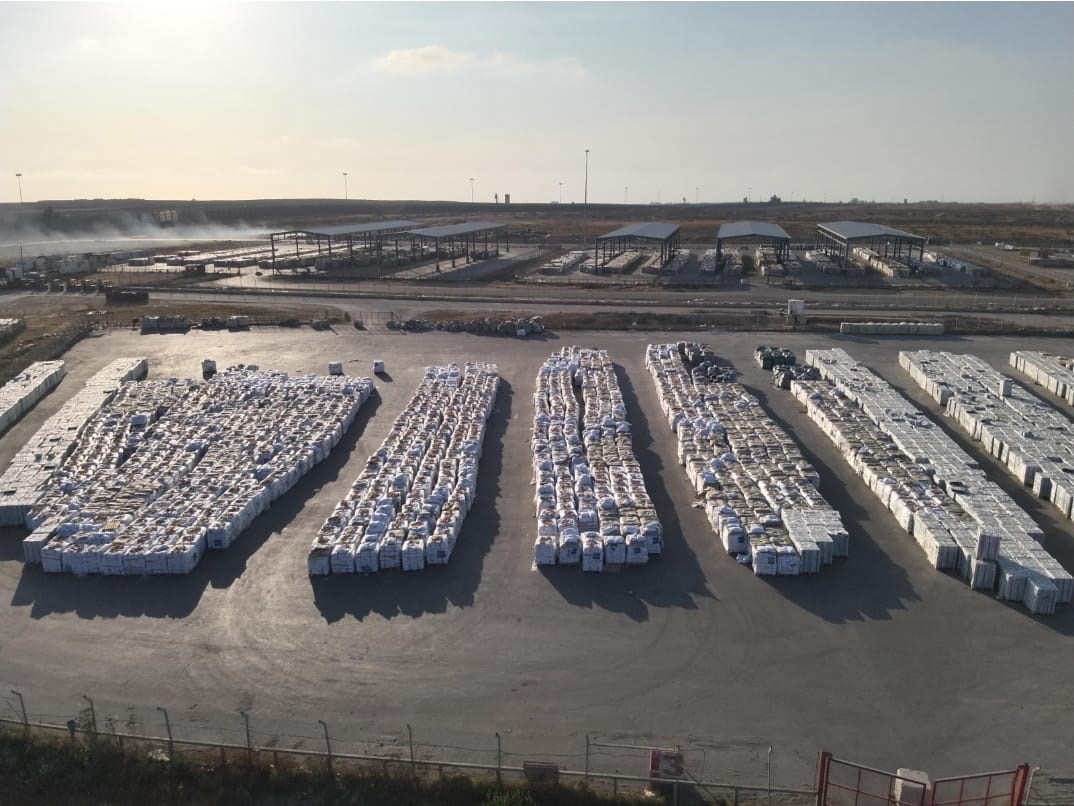 730 trucks of food are stuck inside the Gaza Strip, because the UN refuses to distribute them — rejecting every safe route offered by the IDF and refusing to work with the GHF, which is successfully delivering aid without Hamas interference.

Instead, the UN insists on using a