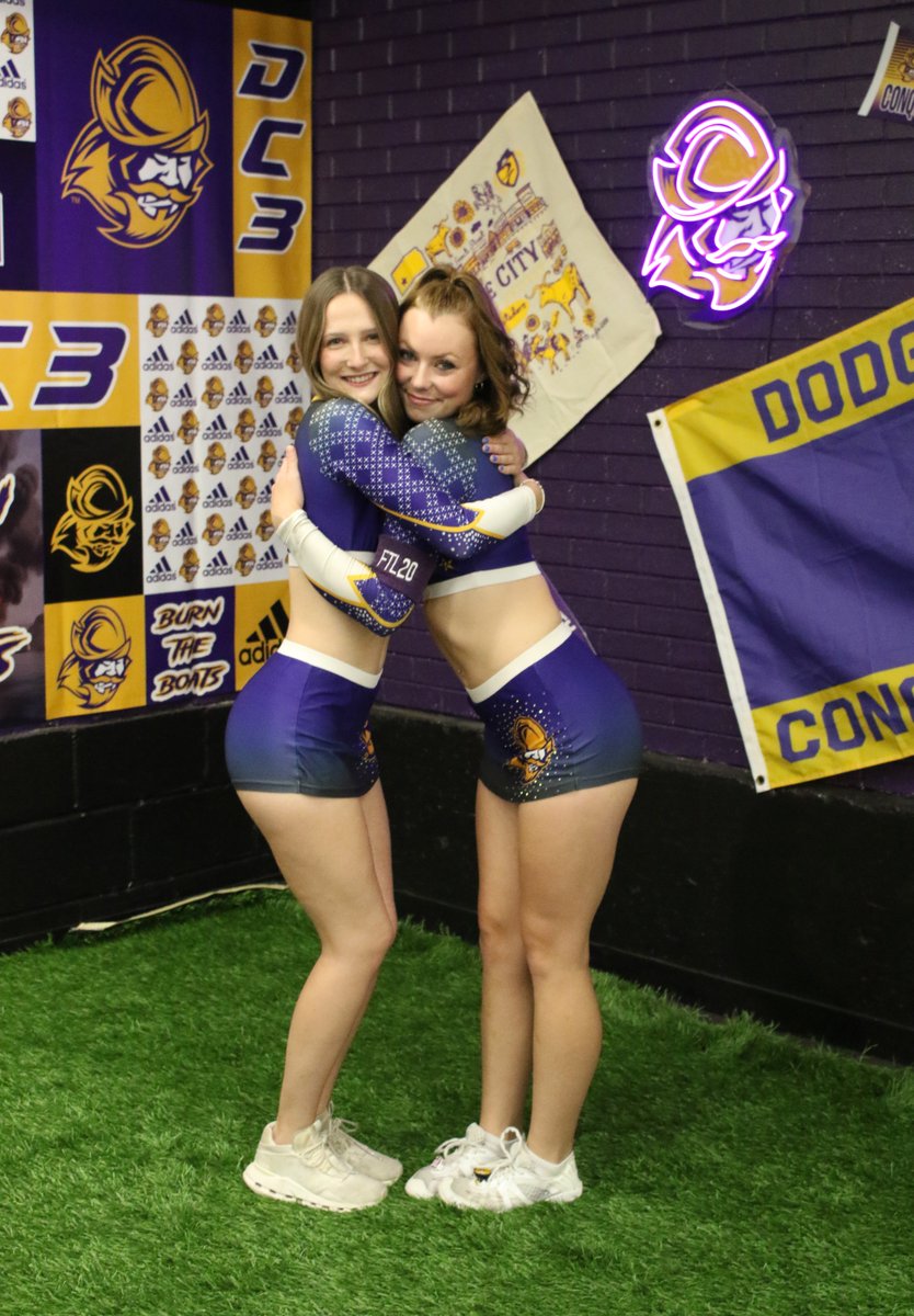 GoConqs's tweet image. 📣Spirit Squad📣
Pose for the📸...Conqs Cheer squad got in front of the📸for media day as they are back & gearing up for camp #GoConqs #BurnTheBoats
👀Check out some pics📸from media day
