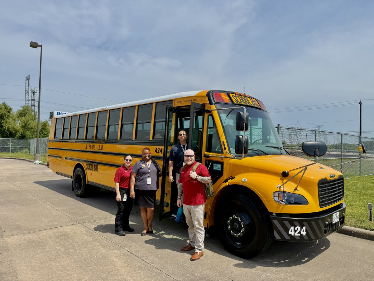 #FillTheBus | The La Porte Community Partners are once again uniting to support our students as they head back to school! Spread the word. 

Join us Friday, July 25, 2025, for our annual FILL THE BUS donation drive!
📍 Kroger Parking Lot – 1300 W. Fairmont Parkway, La Porte
🕘 9