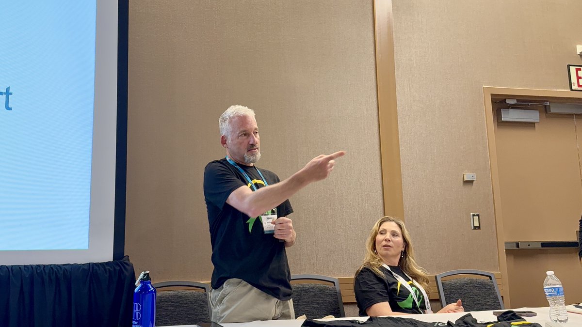 warewulfhpc's tweet image. The first official Warewulf BoF at PEARC25 was a HUGE success!
BIG thanks to...
Rose Stein (Community Manager, CIQ)
Jonathon Anderson (TSC, CIQ)
Ian Kaufman (Contributor, UCSD)
Tim Middelkoop (TSC, Internet2)
Joseph Creech (User, GWU)
And all 30+ attendees ❣️