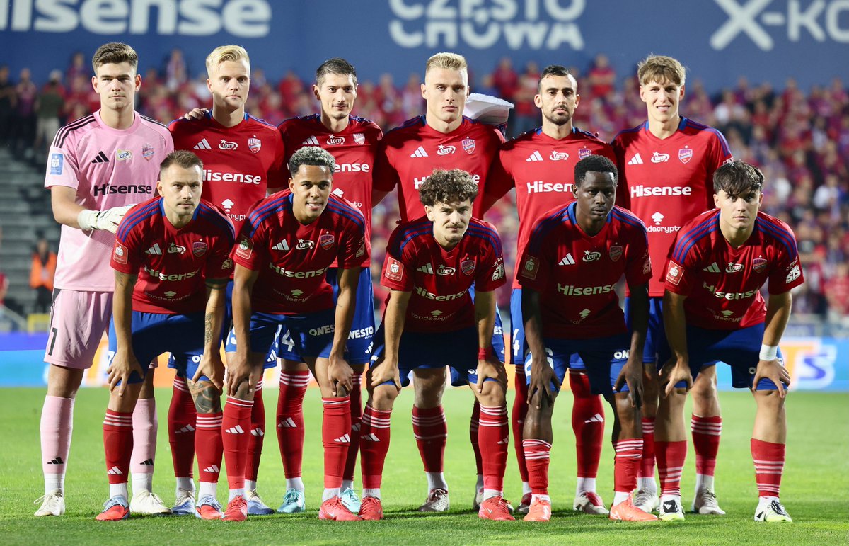 Transfery_'s tweet image. Jagiellonia 2:1 ✅️
Raków 3:0 ✅️
Legia 2:2 🤝
Zdecydowanie to był dobry wieczór 🫡