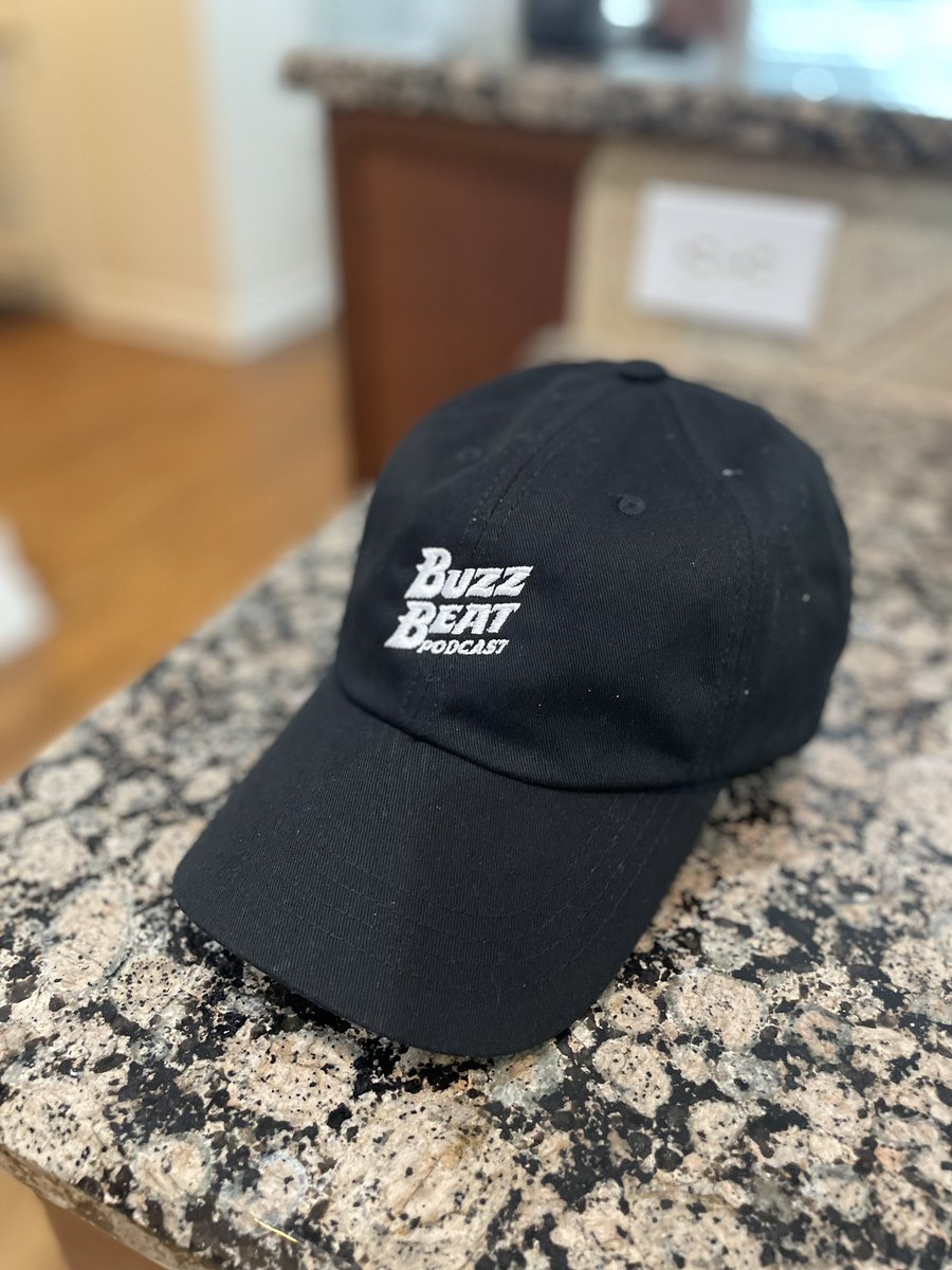 buzzbeatpod's tweet image. Buzz Beat hat, in the flesh.
🧢 Get yours here: cottonbureau.com/people/richie-…