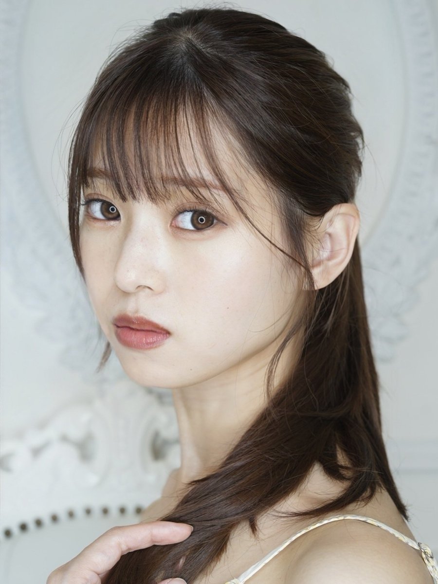 おはようございます😊
華金ですね✨
今日も一日頑張りましょう✨
すっかりレンレンに夢中です☺