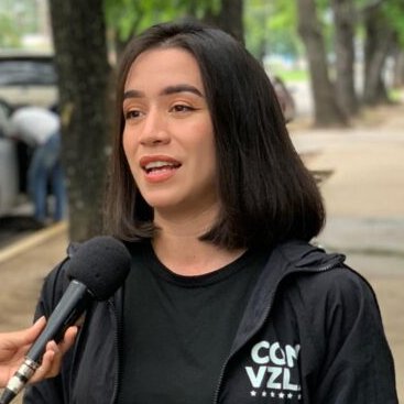 Norexa Rompapas (@norexarompapas) on Twitter photo Nikol Arteaga y Albany Colmenares fueron secuestrados hoy en el estado Carabobo por el régimen
Ambos forman parte del equipo de <a href="/VenteVenezuela/">Vente Venezuela</a> en ese estado 👇 Nikol Arteaga y Albany Colmenares fueron secuestrados hoy en el estado Carabobo por el régimen
Ambos forman parte del equipo de <a href="/VenteVenezuela/">Vente Venezuela</a> en ese estado 👇