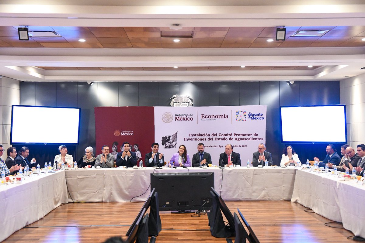 TereJimenezE's tweet image. INSTALACIÓN DEL COMITÉ PROMOTOR DE INVERSIONES DEL ESTADO DE AGUASCALIENTES
Esta mañana se llevó a cabo la instalación del Comité Promotor de Inversiones del Estado de Aguascalientes, un espacio estratégico donde trabajamos de manera coordinada con los tres niveles de Gobierno,…