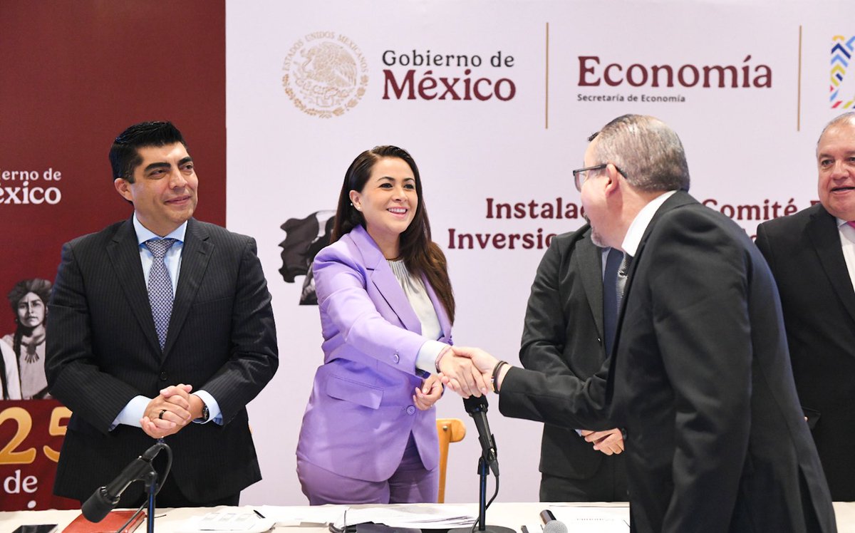 TereJimenezE's tweet image. INSTALACIÓN DEL COMITÉ PROMOTOR DE INVERSIONES DEL ESTADO DE AGUASCALIENTES
Esta mañana se llevó a cabo la instalación del Comité Promotor de Inversiones del Estado de Aguascalientes, un espacio estratégico donde trabajamos de manera coordinada con los tres niveles de Gobierno,…