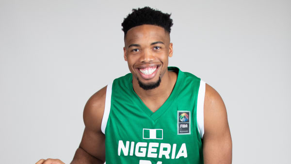 BigKensyn's tweet image. E.J. Anosike surely DESERVES to be on that list.
He has been putting up serious numbers in the Chinese NBL this season with Hebei. In 8 games, he’s averaged 28.4 PPG, 9.4 RPG, 1.9 APG, shooting 63.3% from 2-point range, 45.5% from three, and 83.1% from the line.
Here’s a…