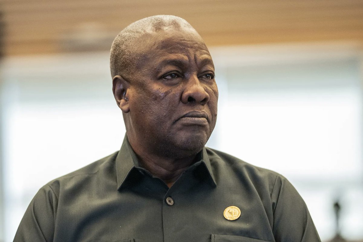 FlashRose11's tweet image. Satanic president ever been voted for .....creat jobs but rather creating criminals for Ghanaians...