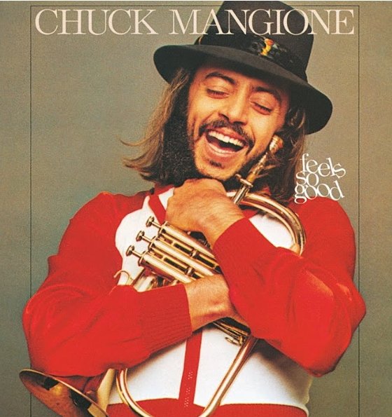 Este mes está acabando con todo: primero Ozzy, hoy Hulk Hogan y me acabo de enterar que el martes se nos fue también el gran trompetista que acercó el jazz al pop: Chuck Mangione. Paz en su tumba y más música en el cielo