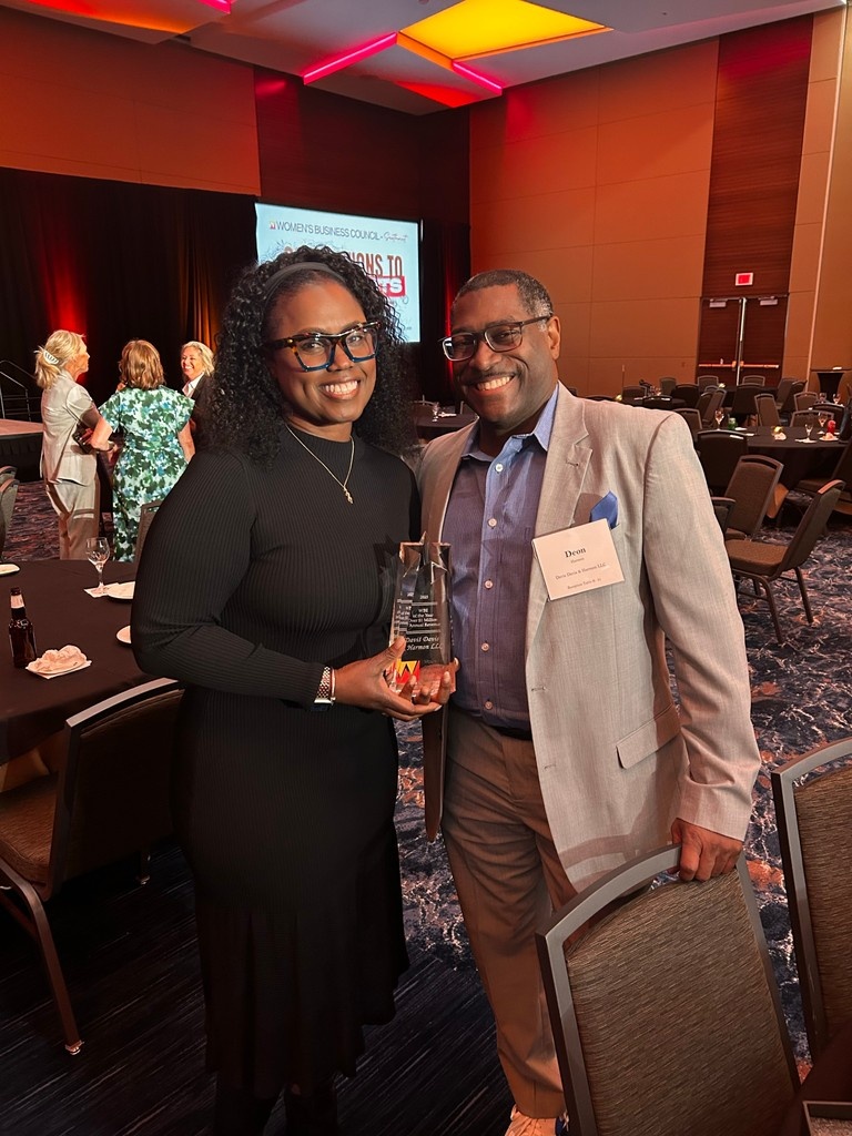 salestaxhelp's tweet photo. #ThrowbackThursday to an unforgettable moment! 🏆✨

Celebrating our CEO Chanel Christoff Davis being named WBCS WBE of the Year—surrounded by friends, and the DDH team. 

#TBT #WBE #WomenInBusiness #LeadershipMatters  #WBCS #TeamDDH https://t.co/mR4IyaOoLK