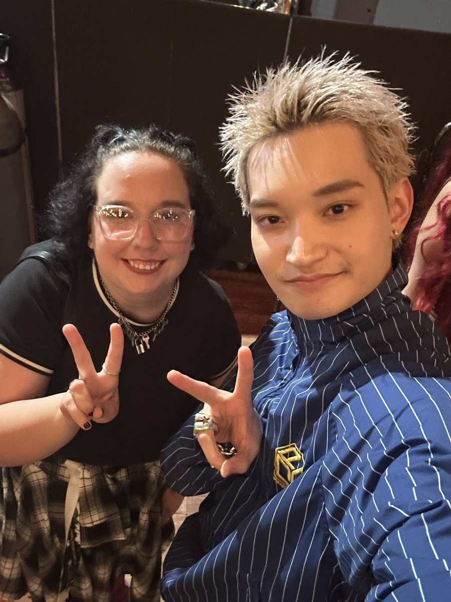 Steebee_jpeg's tweet photo. Psyfe Fan Frame pt. 2 💚
#PCFinHouston
#PSYCHICFEVER https://t.co/NDfzbY04Ly