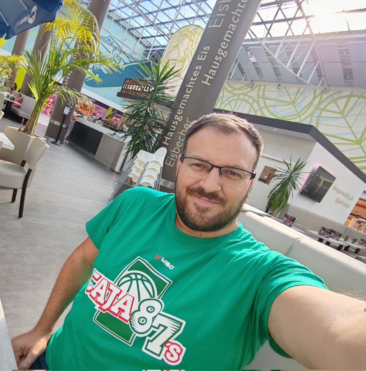 Un día más en Berlín, pero con la cabeza en Sevilla...
Deseando que empiece ya la 25/26, porque se viene algo grande, estoy SEGURO.
<a href="/caja87basket/">Insolac Caja 87 Basket</a> <a href="/PCSanFernando87/">Peña Cajista San Fernando</a>
La Caja en la que cabemos todos!!
ENCAJA TU PASIÓN ❤️💚❤️💚❤️