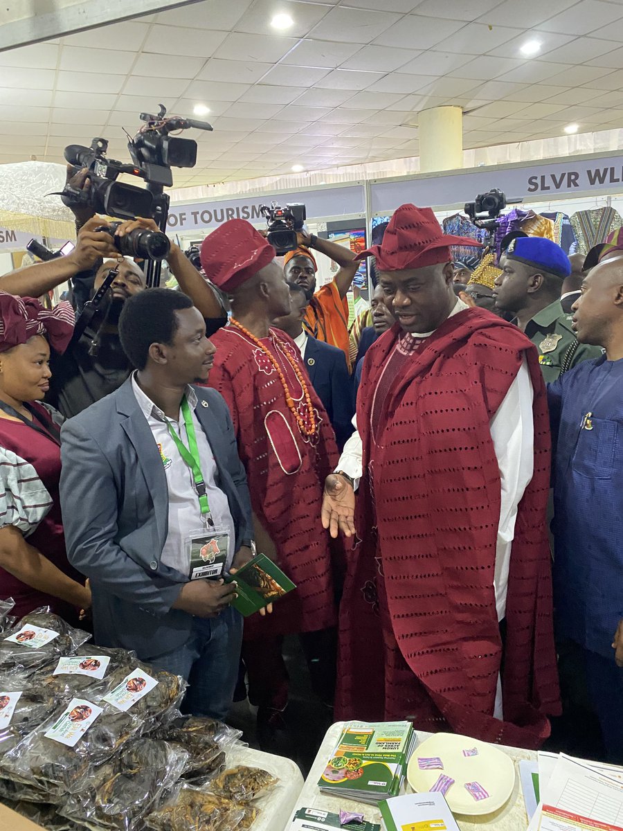 ejawaourfish's tweet image. Ejawa at #ITSOyoState2025 today with @seyiamakinde .
Proud to witness Oyo’s tourism future and be part of sustainable investment conversations.
#EjawaAtITSOyoState2025 #OyoTourism
#oyostate
#tourism