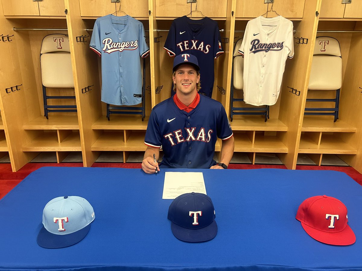 JackWheeler711's tweet image. Officially a Texas Ranger! ❤️💙@Rangers @TEXPlayerDev @WritingRangers