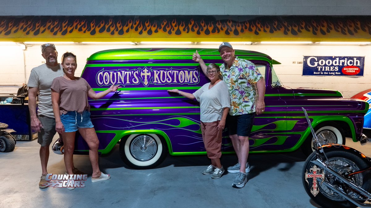CountsKustoms's tweet image. Count’s Kustoms has the best fans in the world! They travel from all over to see @DannyCountKoker rides for free in Las Vegas. Bring your challenge coins or service patches too! Snap a pic in front of our iconic signage around the shop and snag some merch! Open 10a-4p every day.