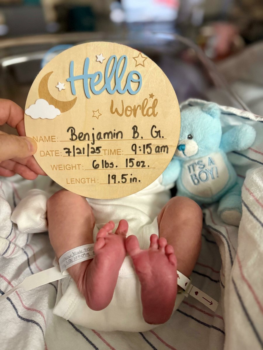 We welcome the newest member of the <a href="/LSNPartnersLLC/">LSN Partners</a> family: Benjamin Baron Golmeier!👶
BBG joins us straight from a prestigious nine-month incubator program, where he trained under the direct supervision of <a href="/ng827/">Nicole Gomez Goldmeier</a> with help from <a href="/BYGoldmeier/">Brian Goldmeier</a>. We are so happy for you! 👨‍🦱👩👶🍼
