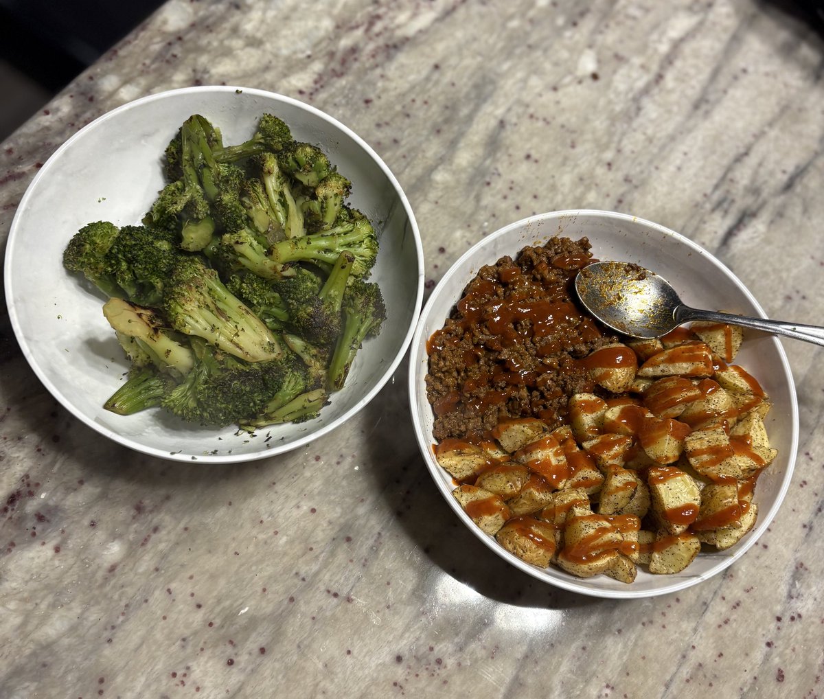 DeanTTraining's tweet image. Imagine being fat b/c you stop at Wendy’s on the way home from work every night instead of just making & eating this
Insane tbh