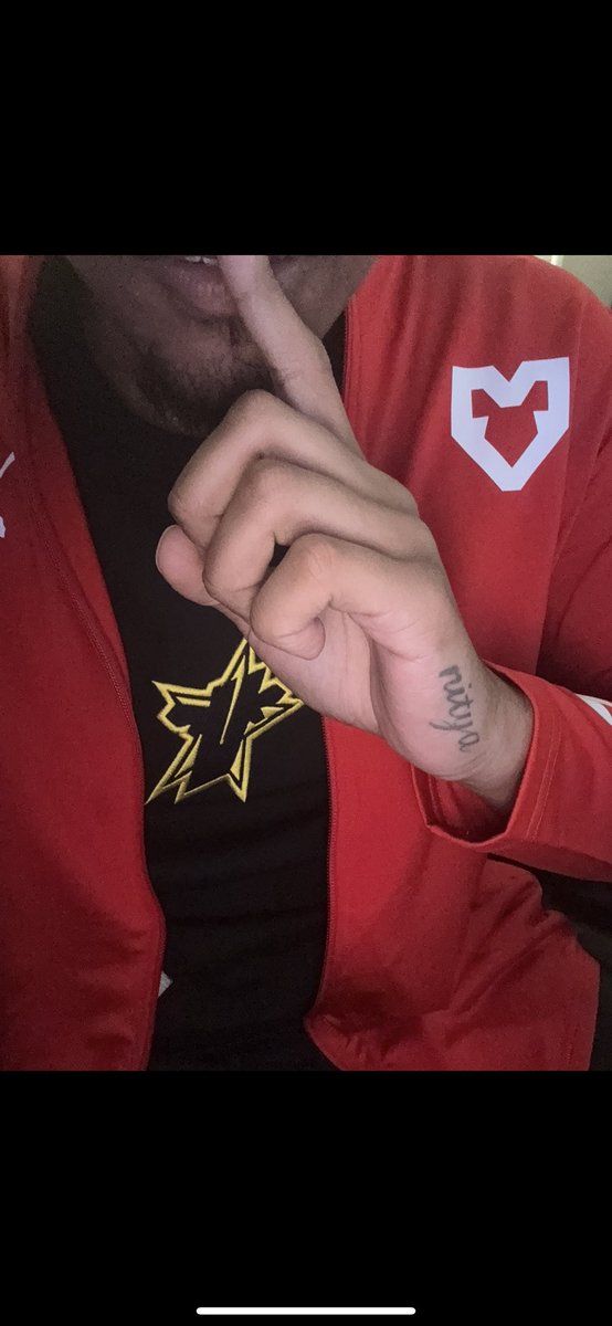 HdoeCS's tweet image. 🤫
