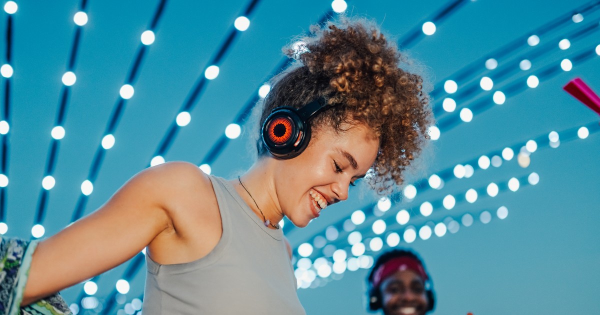 On August 23, we’re turning up the volume—quietly.
Our rooftop terrace transforms into a three-channel silent disco with cocktails, bites, and live sets by DJ Remsta.
This isn’t background music. It’s your soundtrack under the stars.
bit.ly/4o4ecXZ